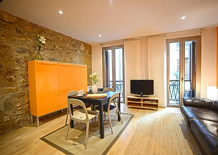 Go Donosti Santa Maria Апартаменты *